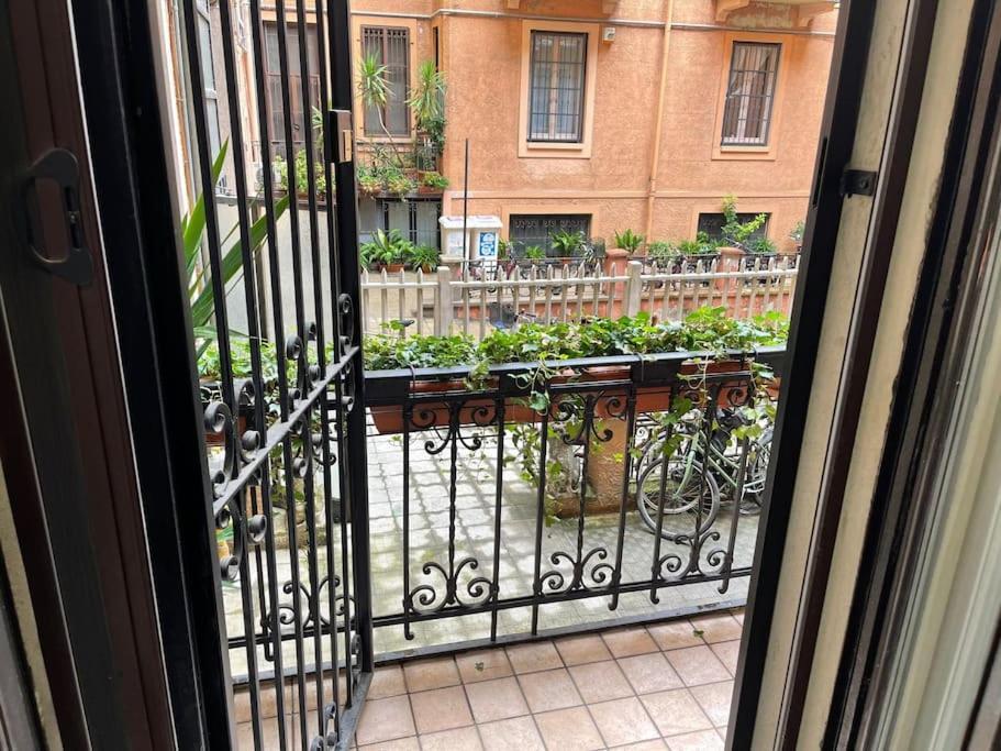 Nel Quartiere Bayres Suite Completamente Rinnovata มิลาน ภายนอก รูปภาพ